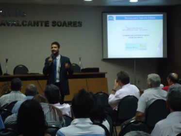Palestra “Oratória: Técnicas para Falar em Público”