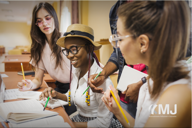 Curso de Formação de Professores de Educação para a Cidadania
